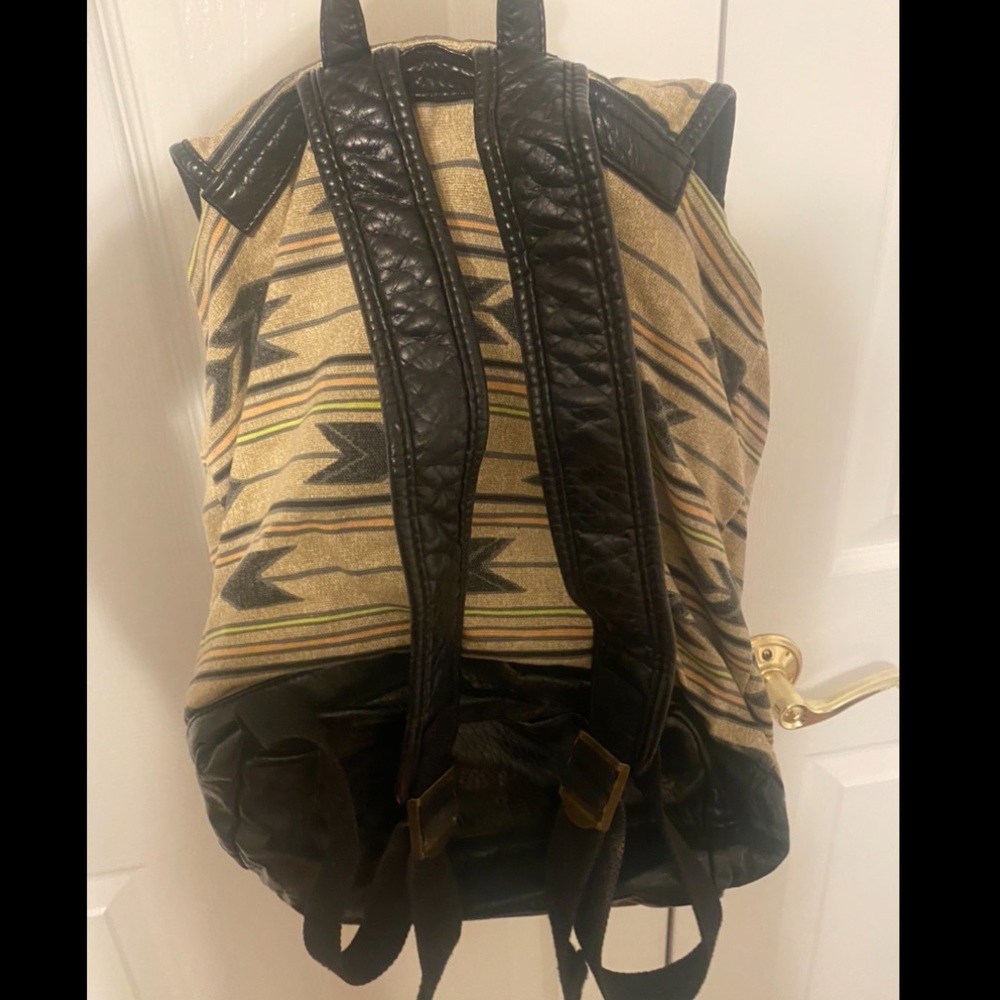 Billabong Backpack - Picture 5 of 5